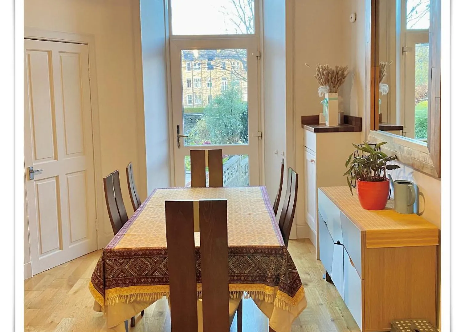 Beautifully Decorated 2Bed Apt- Gem In City Center Edinburgh 0*,  United Kingdom